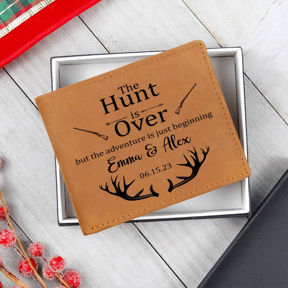 Deer Hunting Gifts for Him, Personalized Brown Leather Bifold Wallet